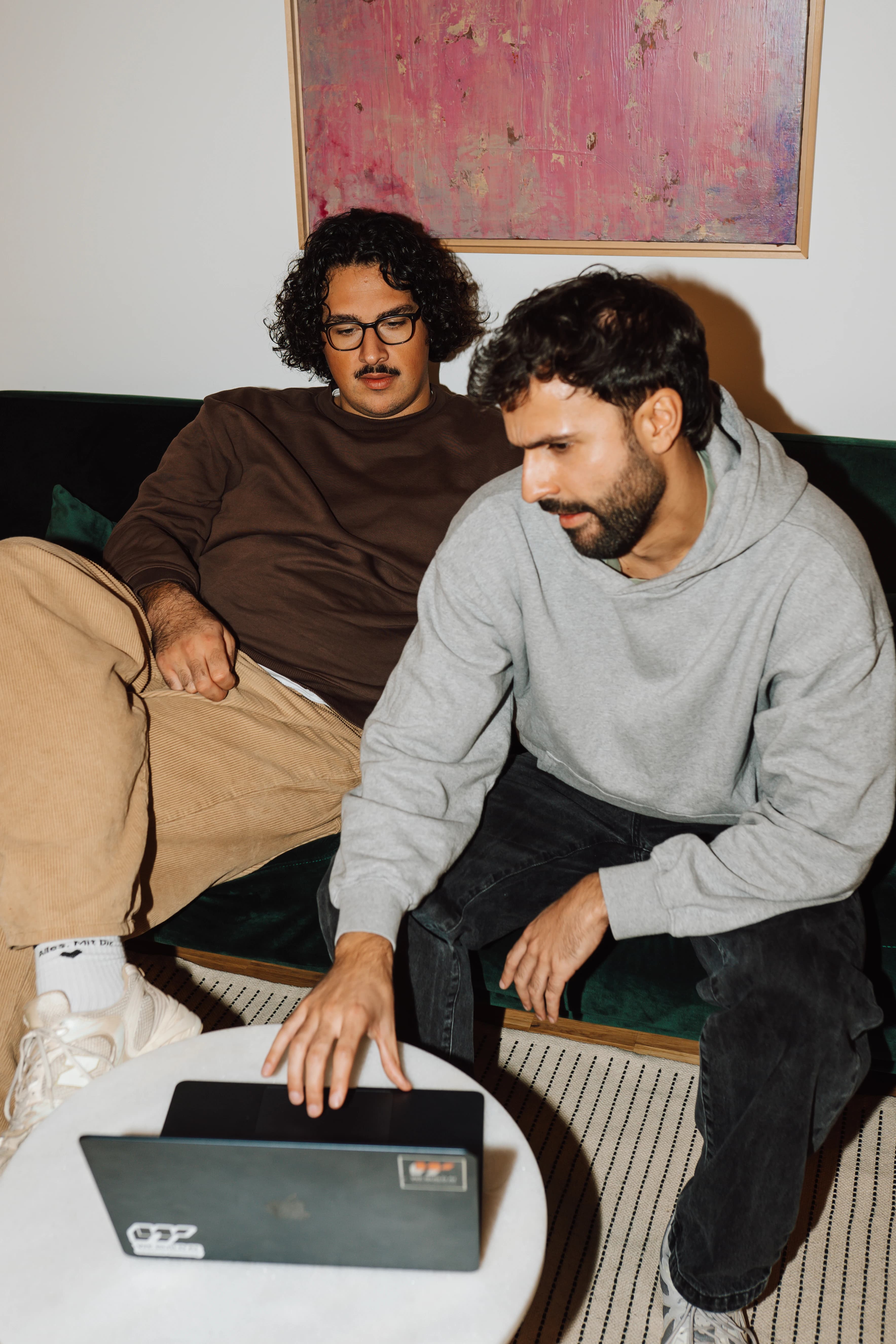 WE BUILD AI bei der Arbeit